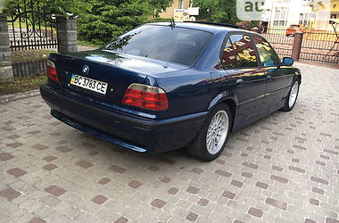 Седан BMW 7 Series 1999 в Трускавце