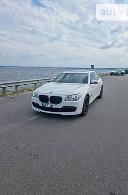 Седан BMW 7 Series 2014 в Киеве