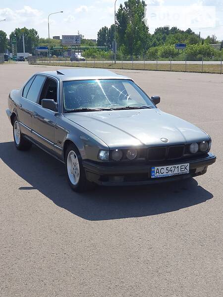 Седан BMW 7 Series 1993 в Ковеле