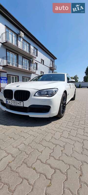 Седан BMW 7 Series 2014 в Черкасах