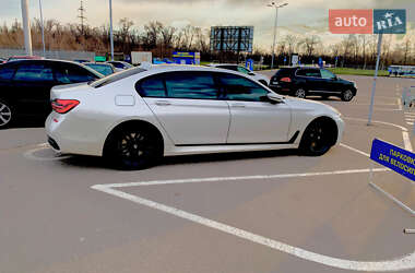 Седан BMW 7 Series 2016 в Ужгороде
