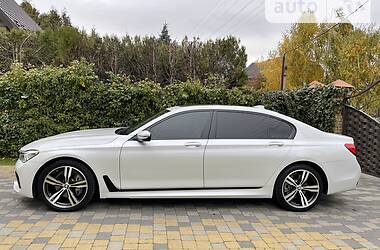 Седан BMW 7 Series 2017 в Луцке