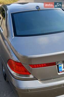 Седан BMW 7 Series 2004 в 