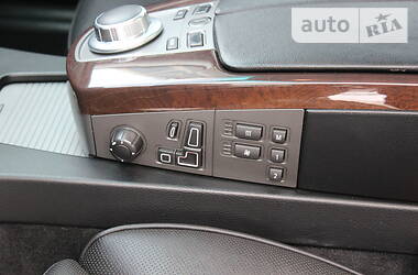 Седан BMW 7 Series 2005 в 