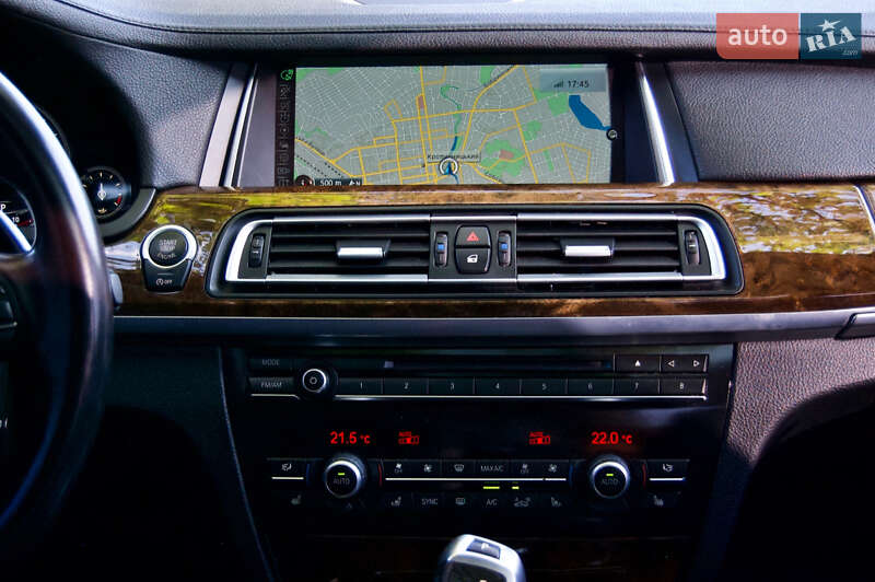 Седан BMW 7 Series 2015 в Кропивницькому