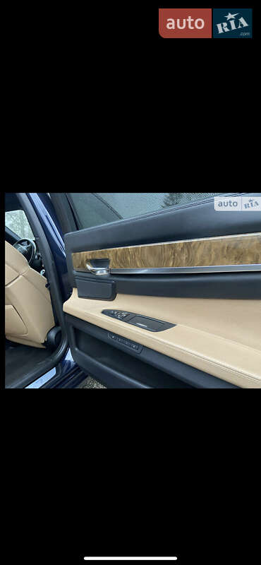 Седан BMW 7 Series 2010 в Кропивницком фото 33 Седан BMW 7 Series 2010 в Кропивницком