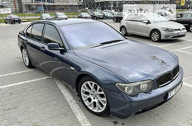 Седан BMW 7 Series 2003 в Долині