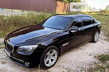 Седан BMW 7 Series 2011 в Киеве