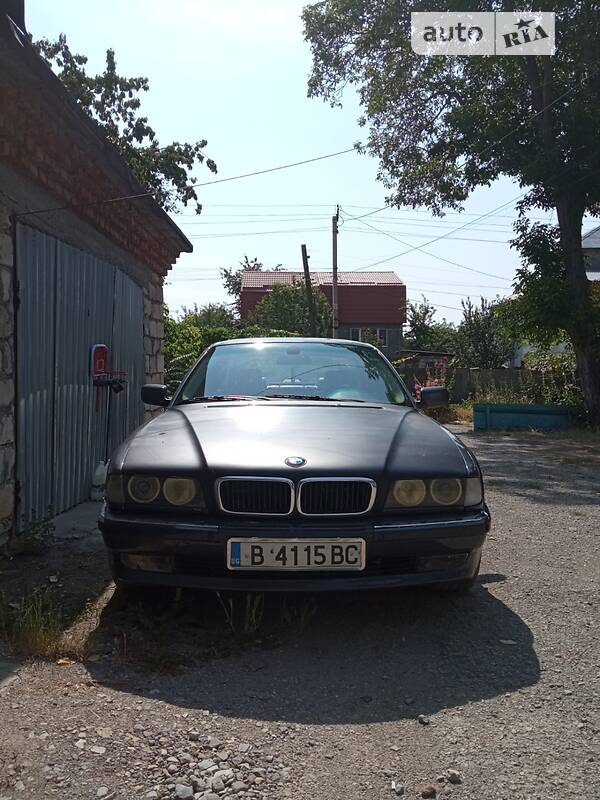 Седан BMW 7 Series 1998 в Каменец-Подольском