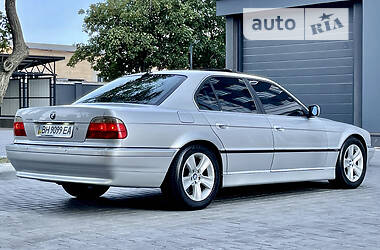 Седан BMW 7 Series 2000 в Одесі