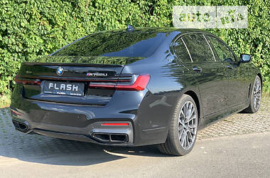Седан BMW 7 Series 2022 в 