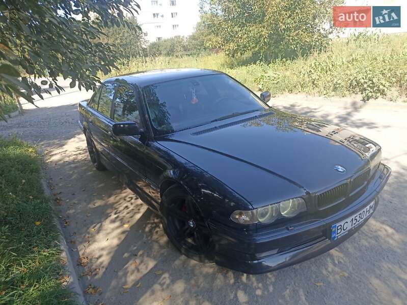 Седан BMW 7 Series 2000 в Ходорове