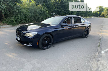 Седан BMW 7 Series 2013 в Умані