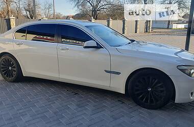 Седан BMW 7 Series 2010 в Коломые