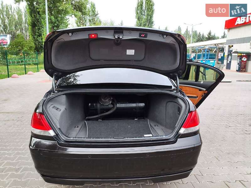 Седан BMW 7 Series 2007 в Кривому Розі
