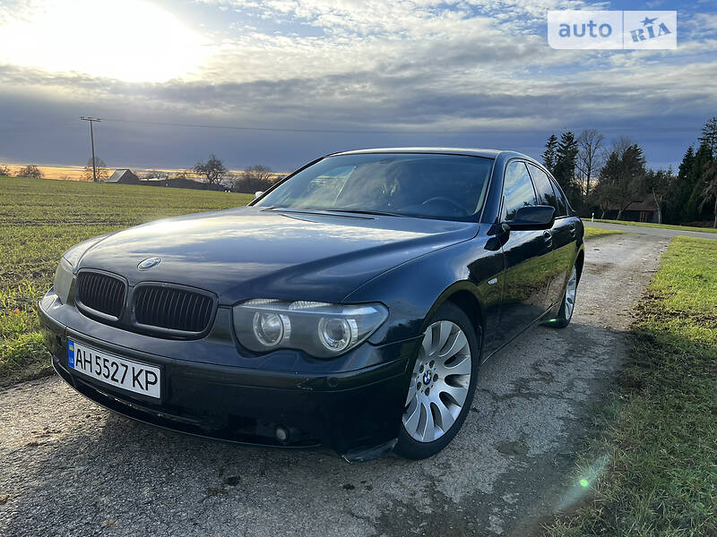 Седан BMW 7 Series 2004 в Мукачево