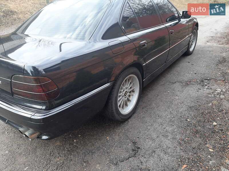 Седан BMW 7 Series 1996 в Харькове