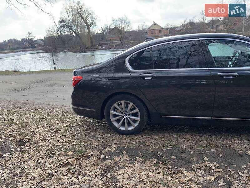 Седан BMW 7 Series 2016 в Житомире фото 17 Седан BMW 7 Series 2016 в Житомире
