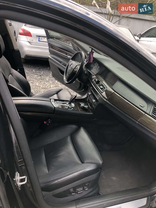 Седан BMW 7 Series 2010 в Івано-Франківську