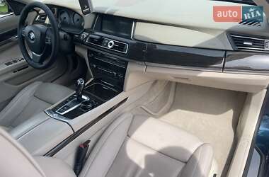 Седан BMW 7 Series 2013 в Ровно