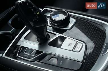 Седан BMW 7 Series 2017 в 