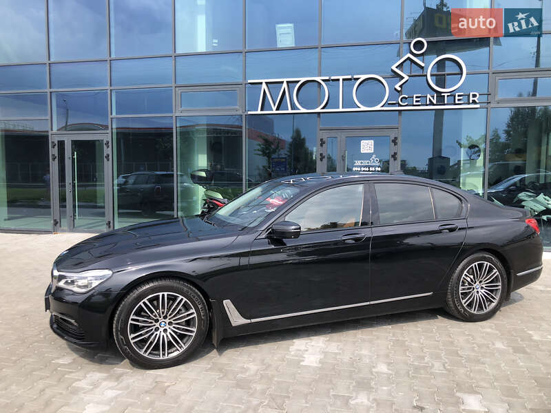 Седан BMW 7 Series 2015 в Рівному