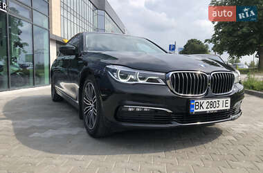 Седан BMW 7 Series 2015 в Ровно