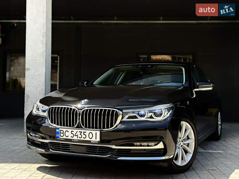 Седан BMW 7 Series 2018 в Львове