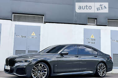 Седан BMW 7 Series 2020 в 