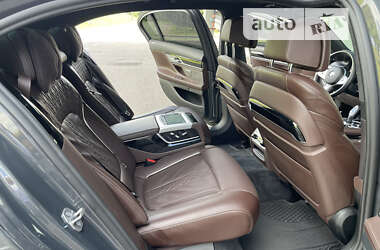 Седан BMW 7 Series 2020 в 