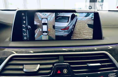 Седан BMW 7 Series 2017 в 
