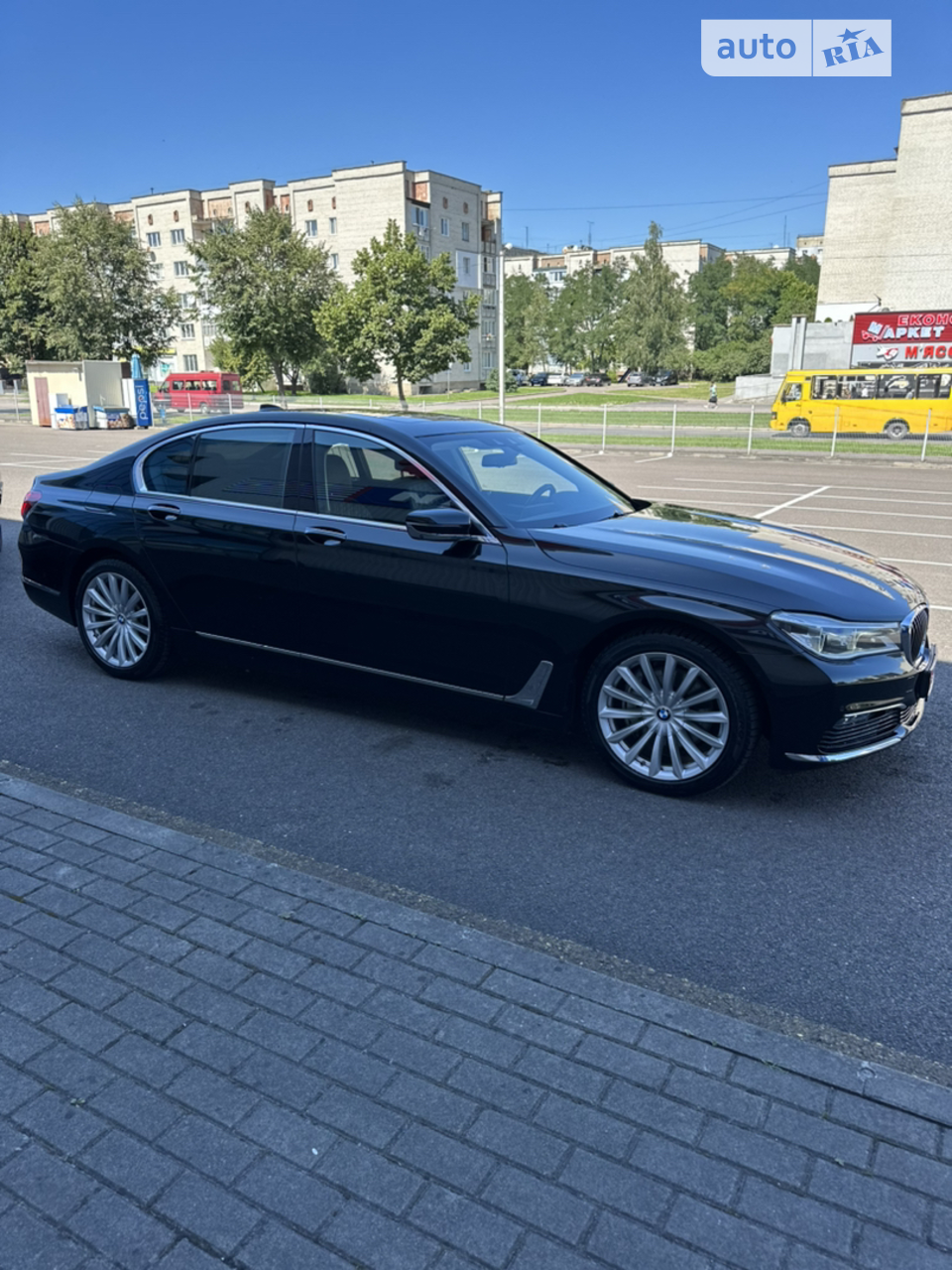 2016 BMW 7er - мініатюра 137