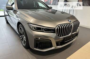 Седан BMW 7 Series 2022 в 