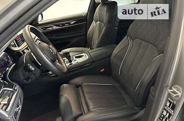 Седан BMW 7 Series 2022 в 