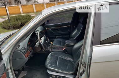 Седан BMW 7 Series 2001 в 