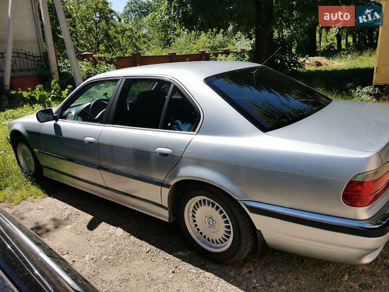 Седан BMW 7 Series 1997 в Бориславі