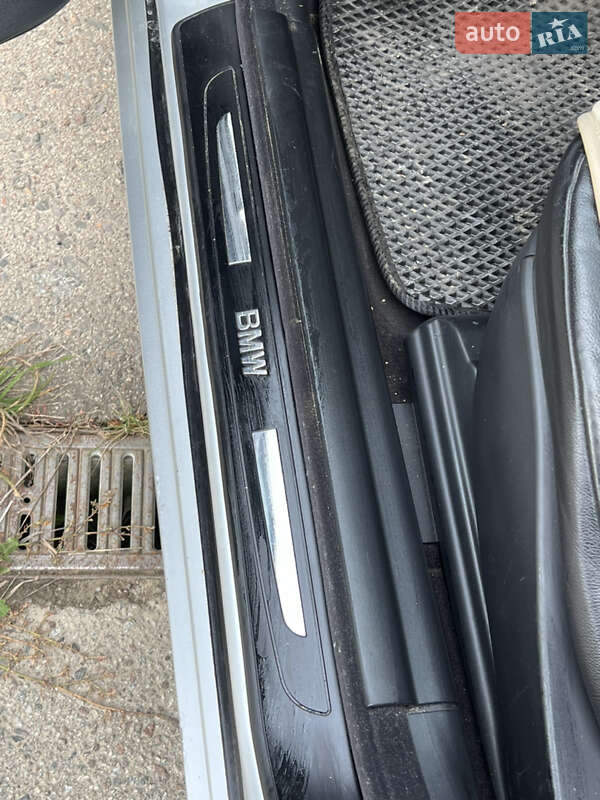 Седан BMW 7 Series 2004 в Самборі