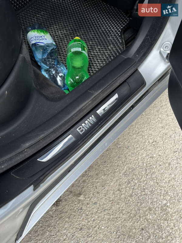 Седан BMW 7 Series 2004 в Самборі