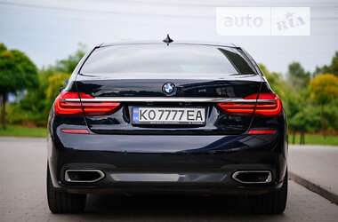 Седан BMW 7 Series 2016 в Ужгороде