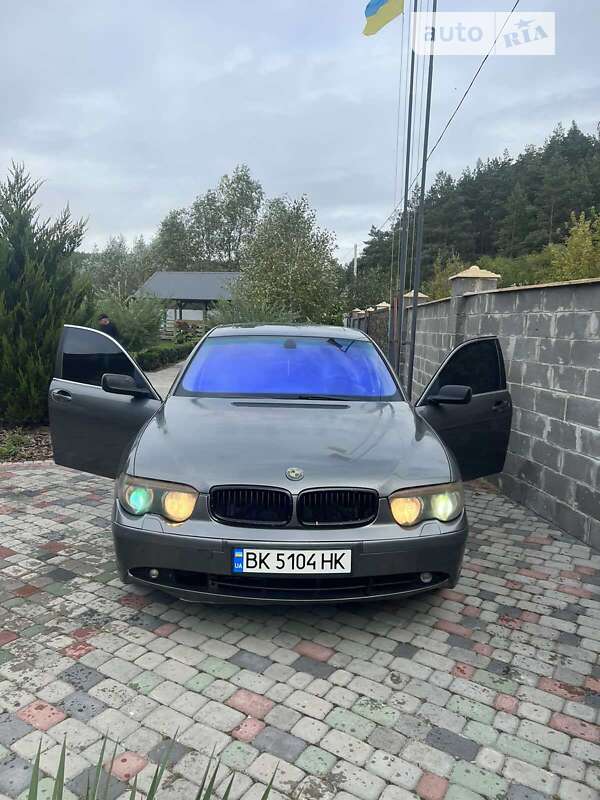 Седан BMW 7 Series 2001 в Тернополе