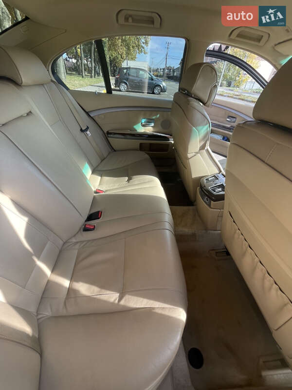 Седан BMW 7 Series 2006 в Киеве
