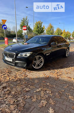 Седан BMW 7 Series 2014 в Львове