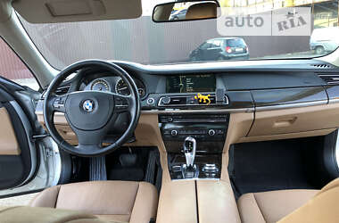Седан BMW 7 Series 2010 в Киеве
