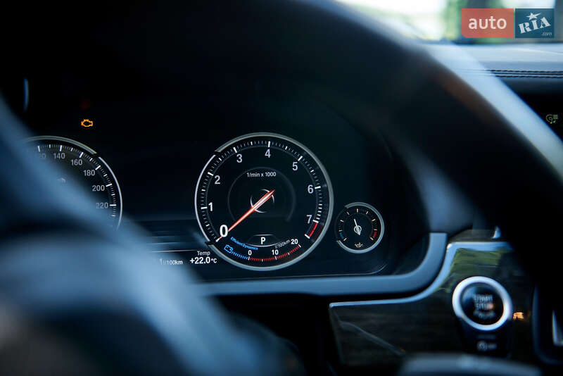 Седан BMW 7 Series 2013 в Києві