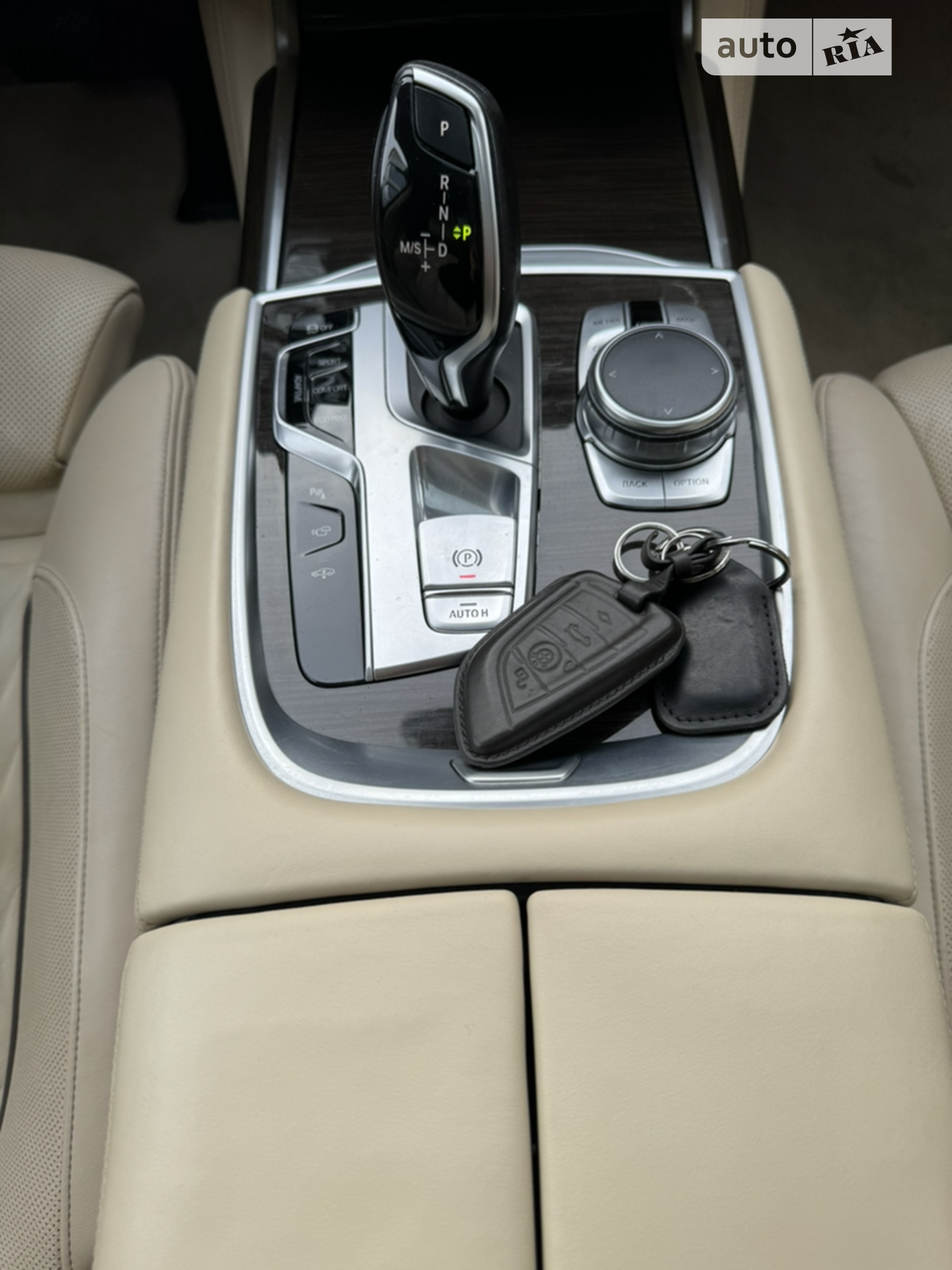2015 BMW 7er - мініатюра 15