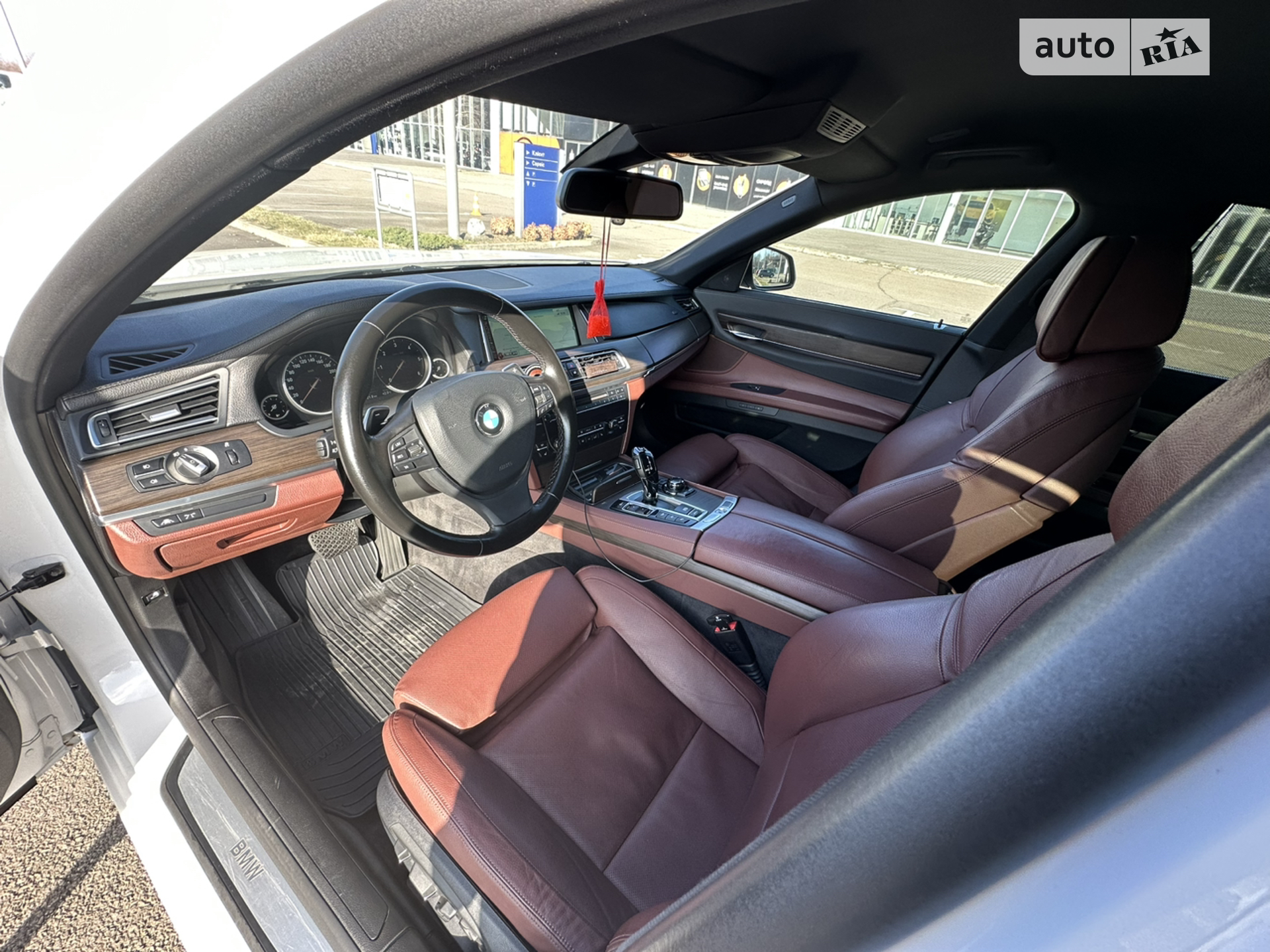 2012 BMW 7er - мініатюра 29