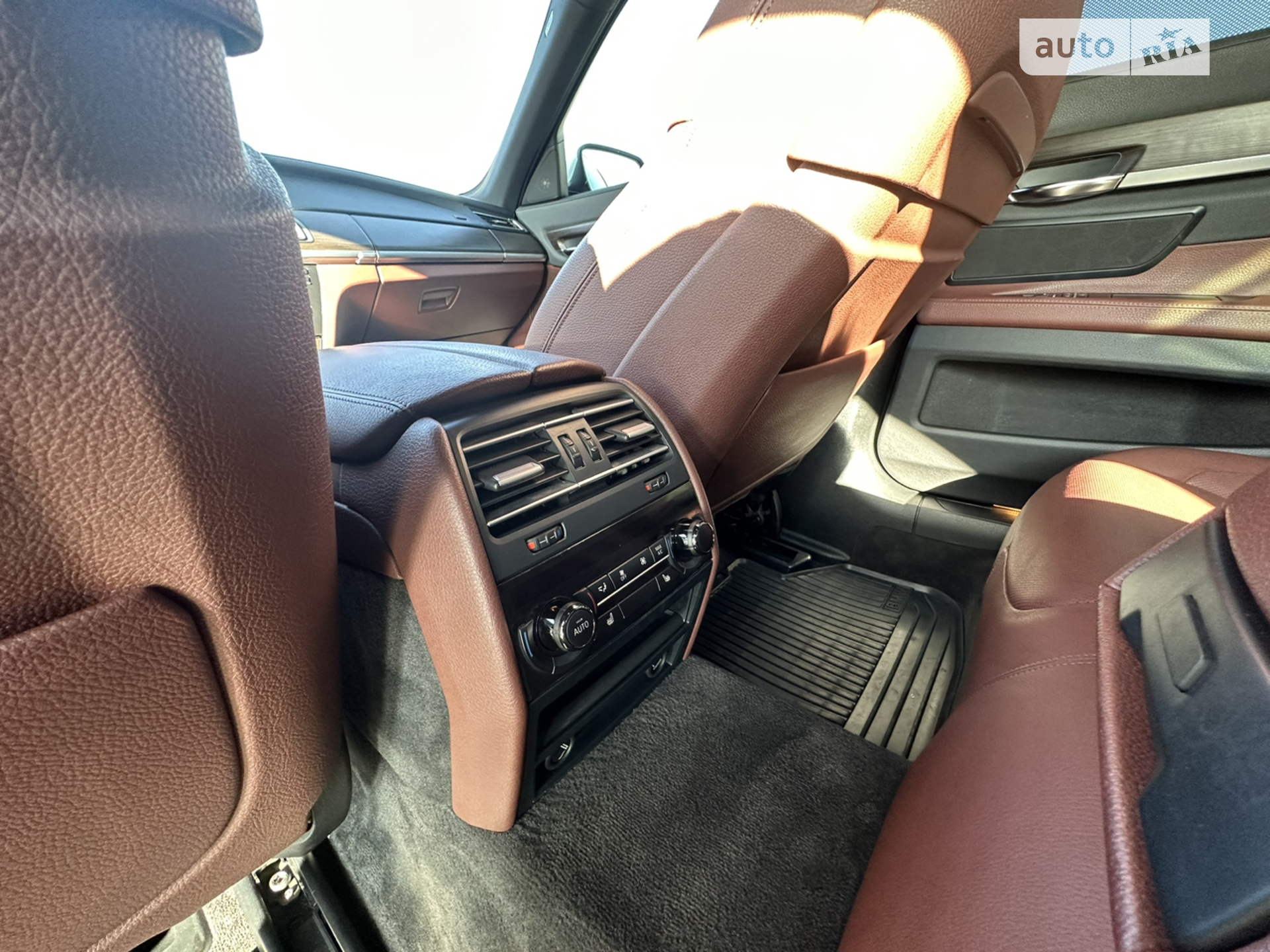 2012 BMW 7er - мініатюра 44