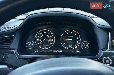 Седан BMW 7 Series 2013 в Измаиле