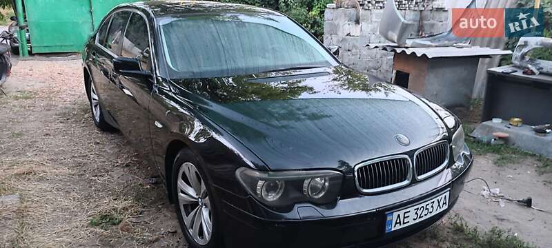 BMW 7 Series 2004