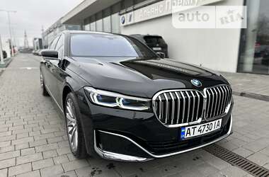 Седан BMW 7 Series 2022 в Ивано-Франковске
